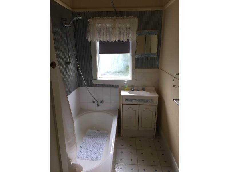 25 McKenzie Street, Broadford VIC 3658