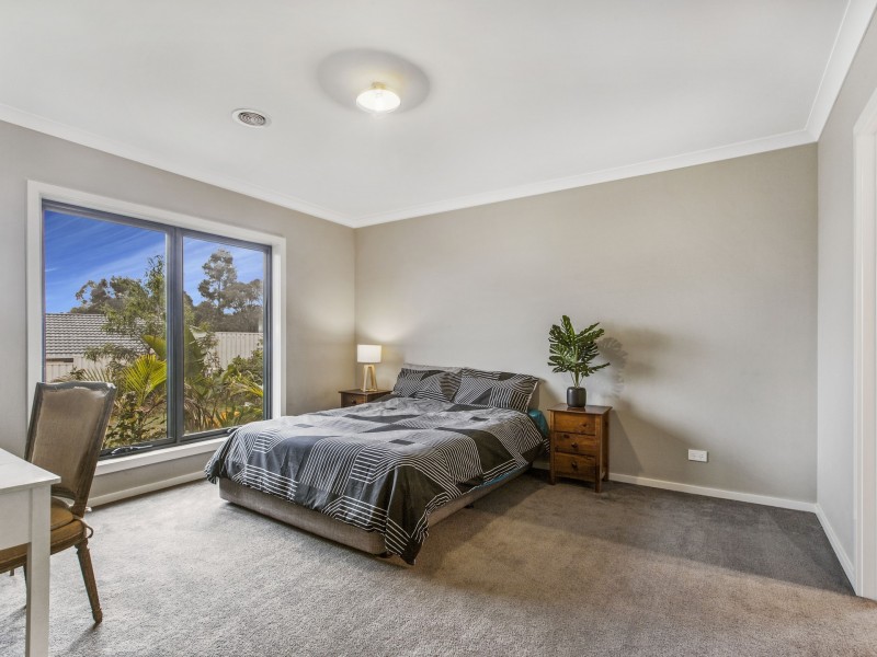 12 Pamela Court, Wallan VIC 3756