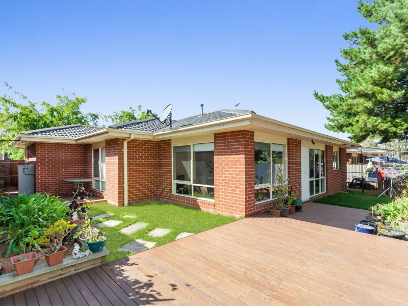 Unit 8/1 Darraweit Road, Wallan VIC 3756