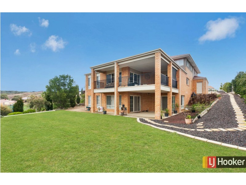 10 Craig Parry Drive, Hidden Valley VIC 3756