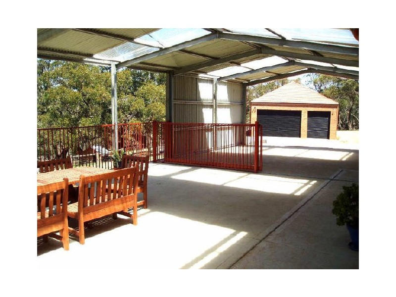 Hidden Valley VIC 3756