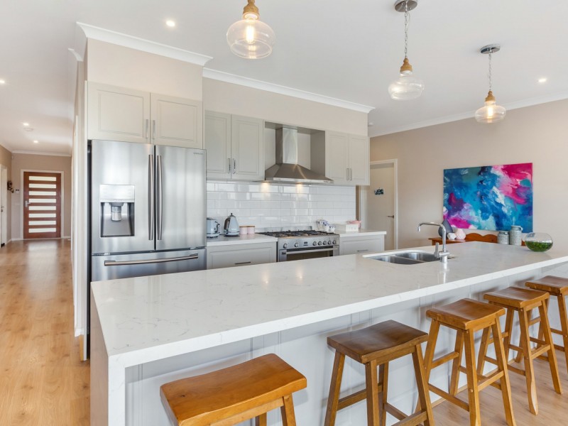 43 Craig Parry Drive, Hidden Valley VIC 3756