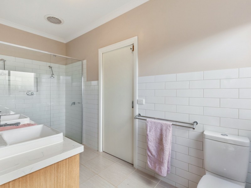 43 Craig Parry Drive, Hidden Valley VIC 3756