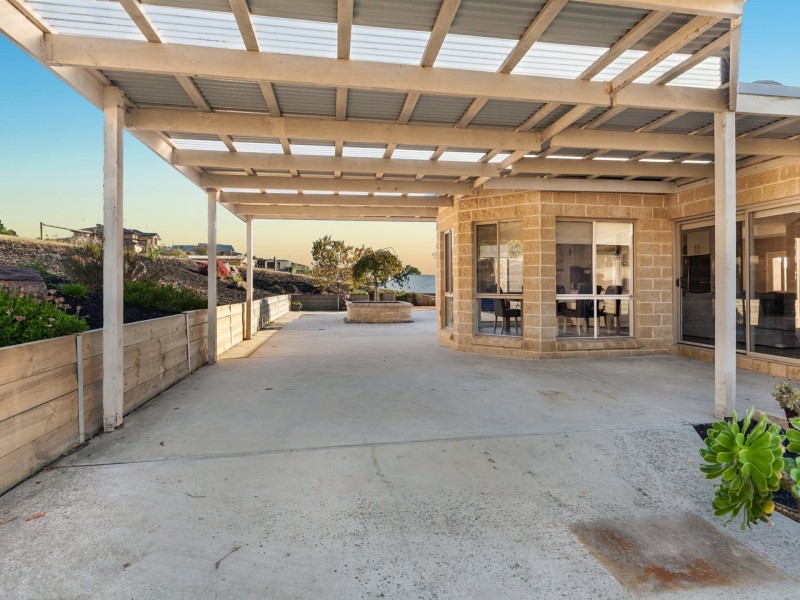 40 McDonald Drive, Wandong VIC 3758