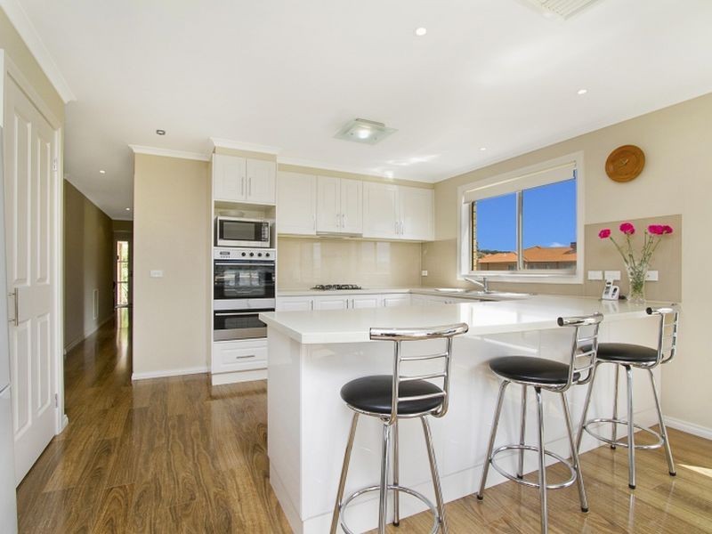 31 Siena Way, Hidden Valley VIC 3756