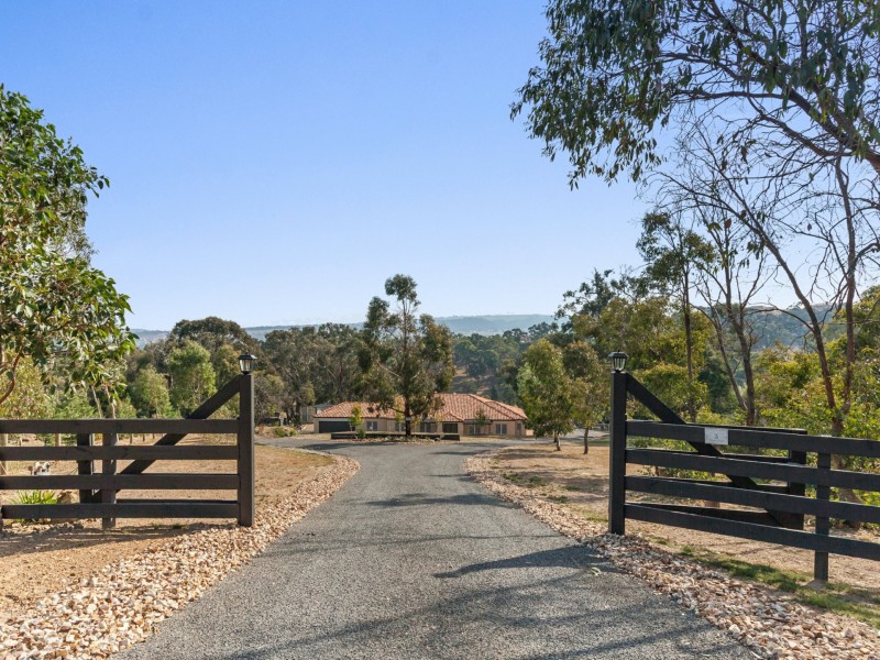 3 Triora Court, Hidden Valley VIC 3756