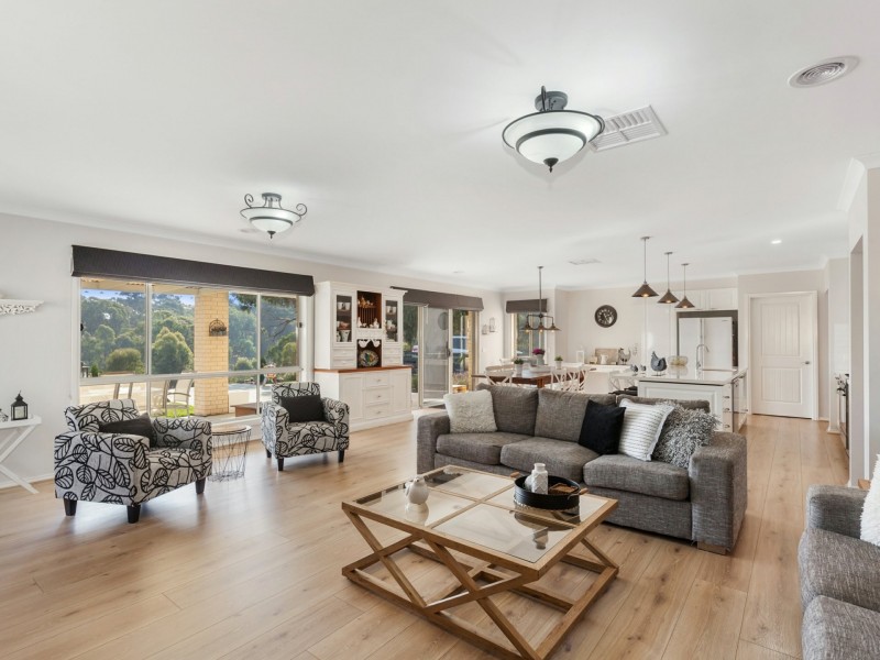 3 Triora Court, Hidden Valley VIC 3756