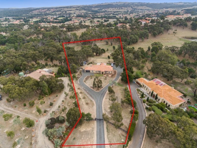 3 Triora Court, Hidden Valley VIC 3756