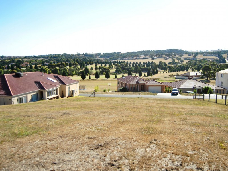 38 Craig Parry Drive, Hidden Valley VIC 3756