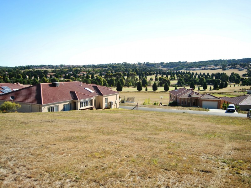 38 Craig Parry Drive, Hidden Valley VIC 3756