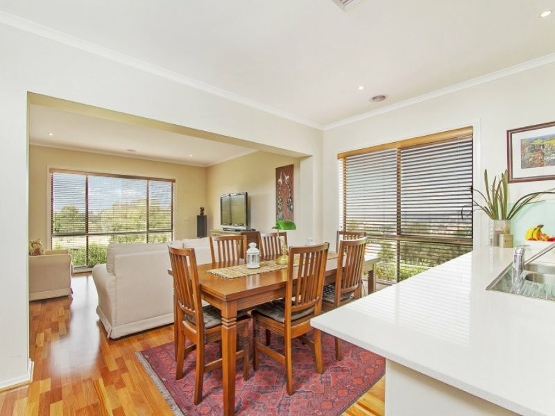 31 Toscana Way, Hidden Valley VIC 3756