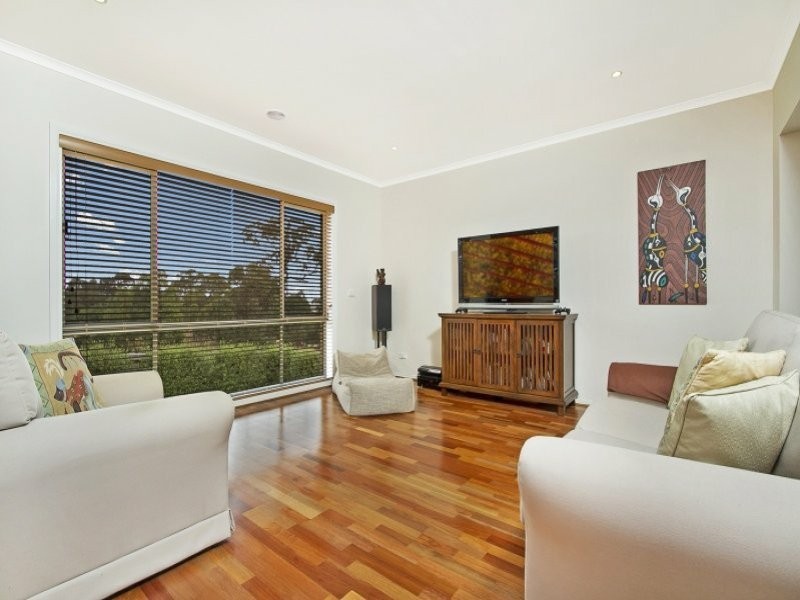 31 Toscana Way, Hidden Valley VIC 3756