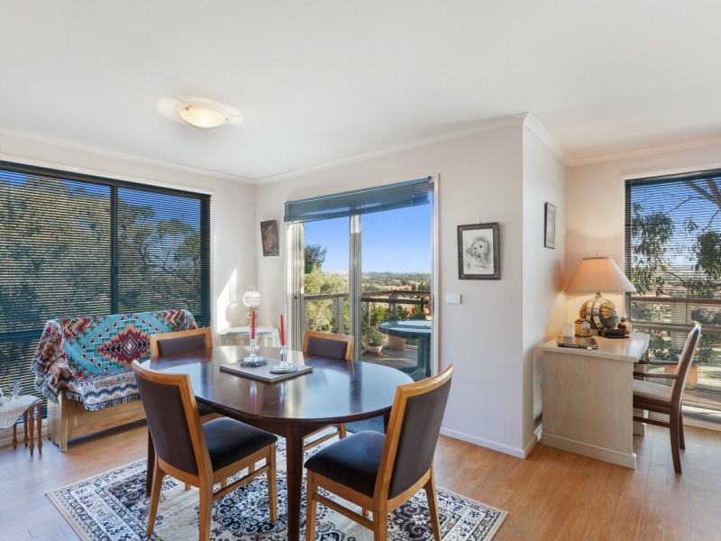 41 Toscana Way, Hidden Valley VIC 3756