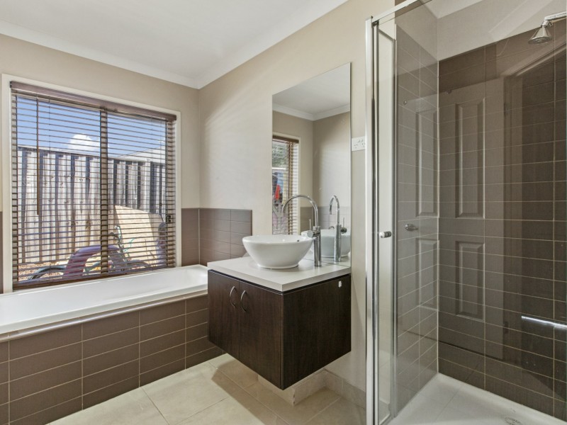 8 Australis Drive, Wallan VIC 3756