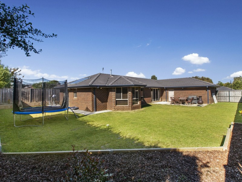 8 Australis Drive, Wallan VIC 3756
