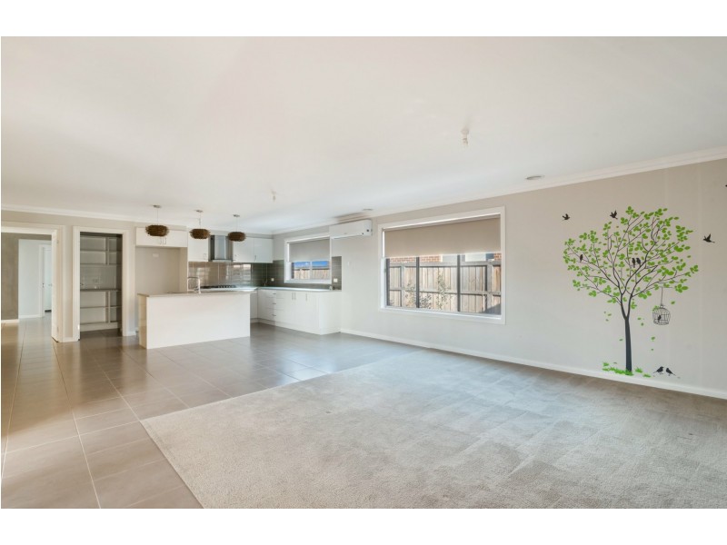 123 Mandalay Circuit, Beveridge VIC 3753