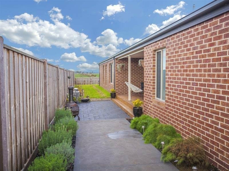 123 Mandalay Circuit, Beveridge VIC 3753