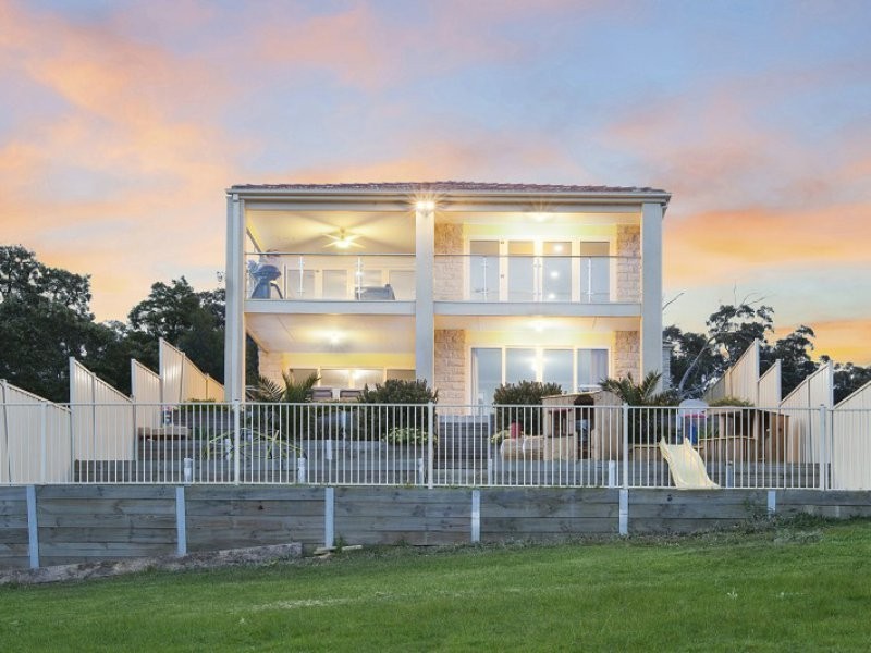 89 Siena Way, Hidden Valley VIC 3756