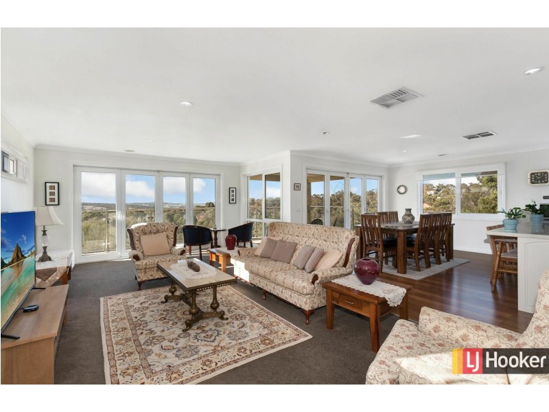 89 Siena Way, Hidden Valley VIC 3756