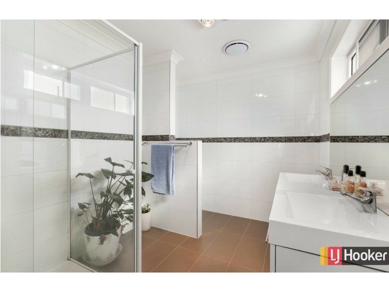 89 Siena Way, Hidden Valley VIC 3756