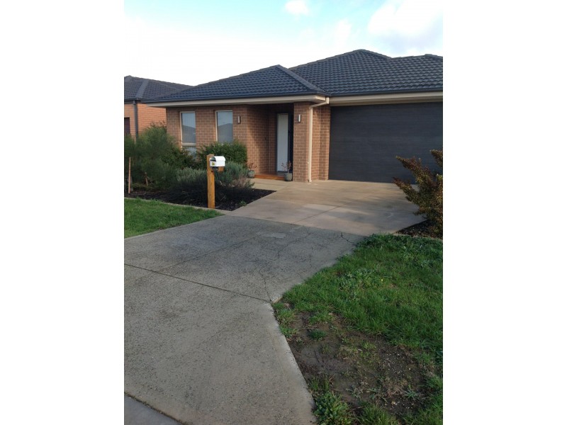 34 Richmond Street, Wallan VIC 3756