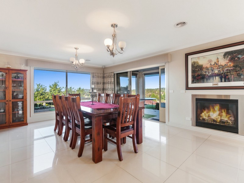 12 Craig Parry Drive, Hidden Valley VIC 3756