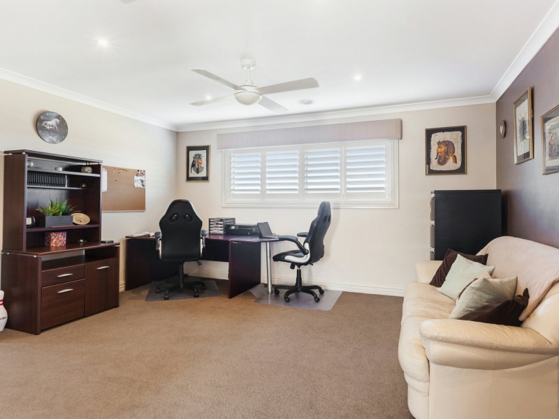 12 Craig Parry Drive, Hidden Valley VIC 3756