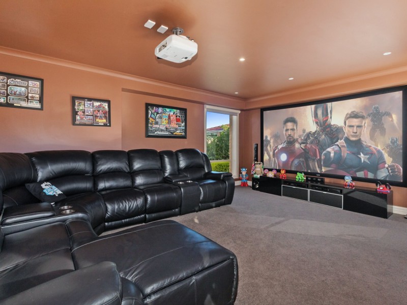 12 Craig Parry Drive, Hidden Valley VIC 3756