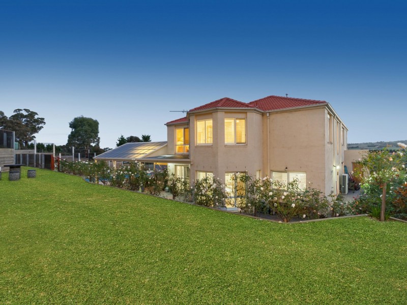 1120 Valley Drive, Hidden Valley VIC 3756