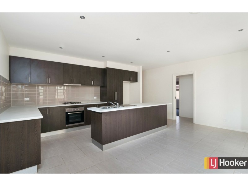 Unit 10/6 Eden Place, Wallan VIC 3756
