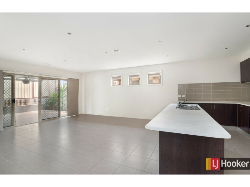 Unit 10/6 Eden Place, Wallan VIC 3756