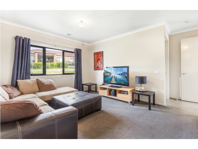 45 Carmelo Court, Hidden Valley VIC 3756