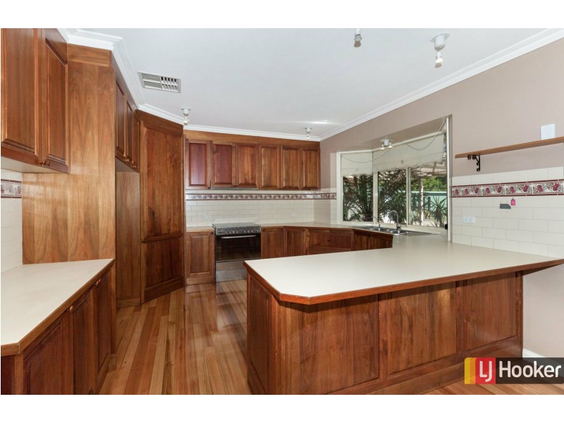 5 Queen Adelaide Court, Wallan VIC 3756