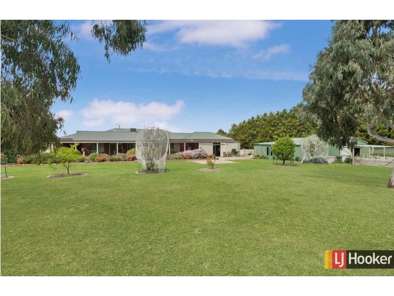 5 Queen Adelaide Court, Wallan VIC 3756