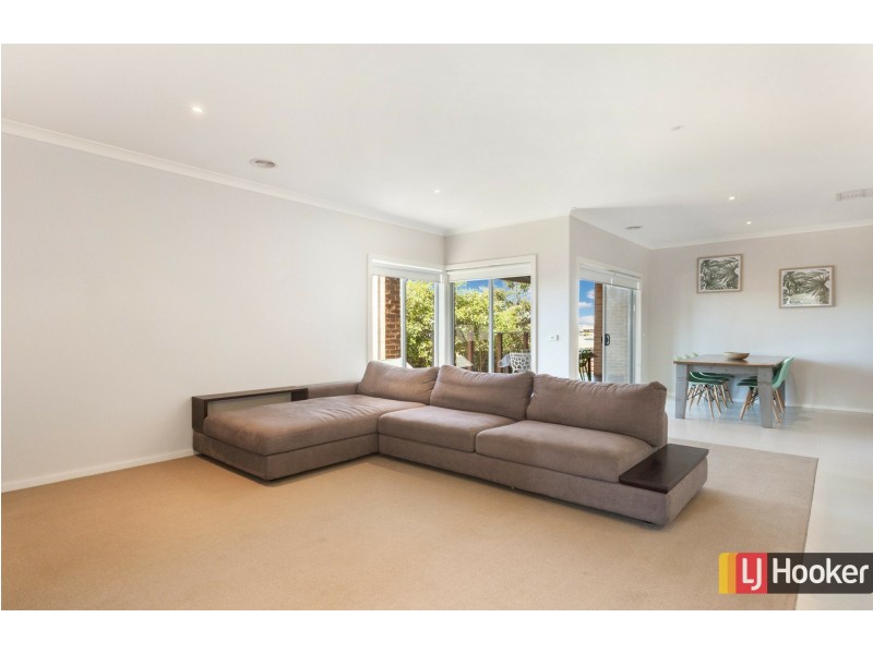 15 Speargrass Avenue, Wallan VIC 3756