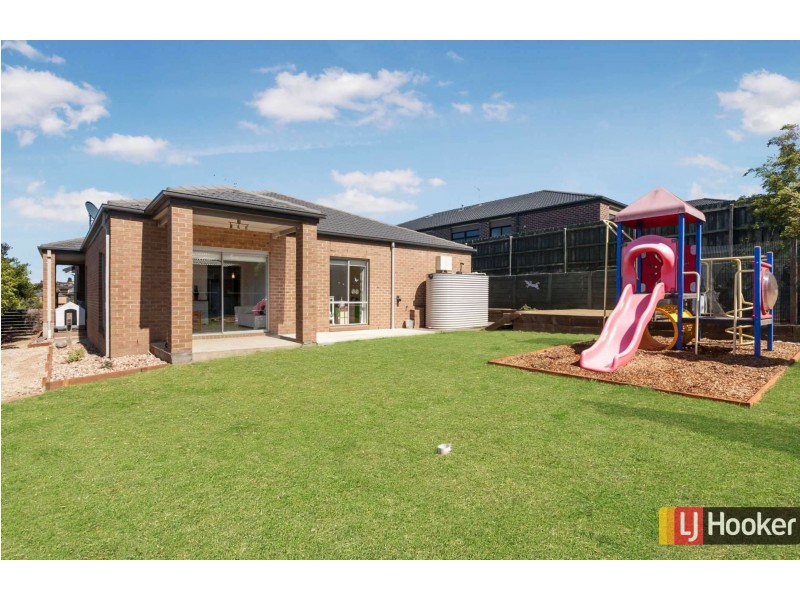 15 Speargrass Avenue, Wallan VIC 3756