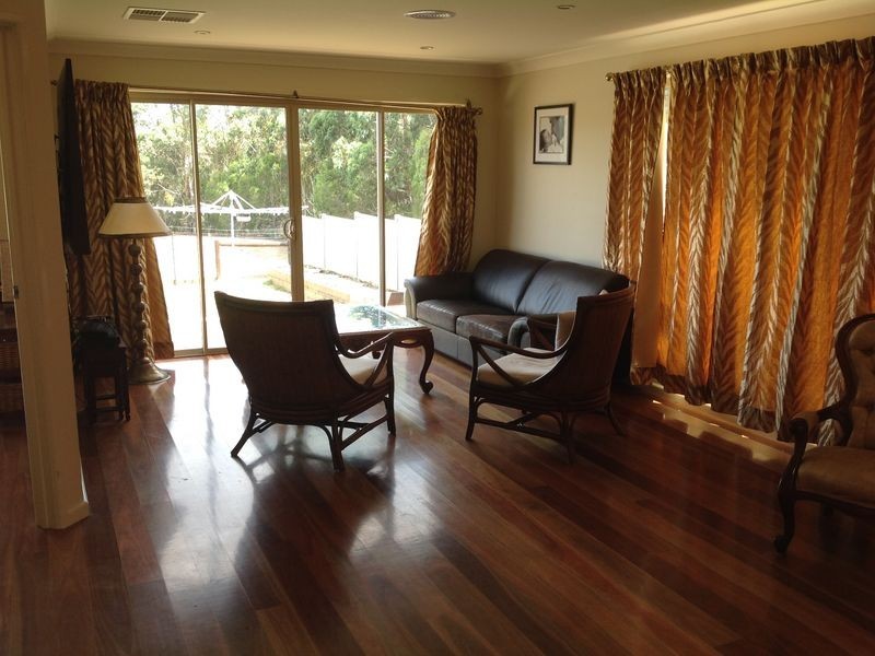 61 Lakeside Drive, Hidden Valley VIC 3756