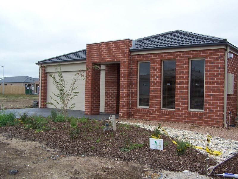 28 Watergum Way, Wallan VIC 3756