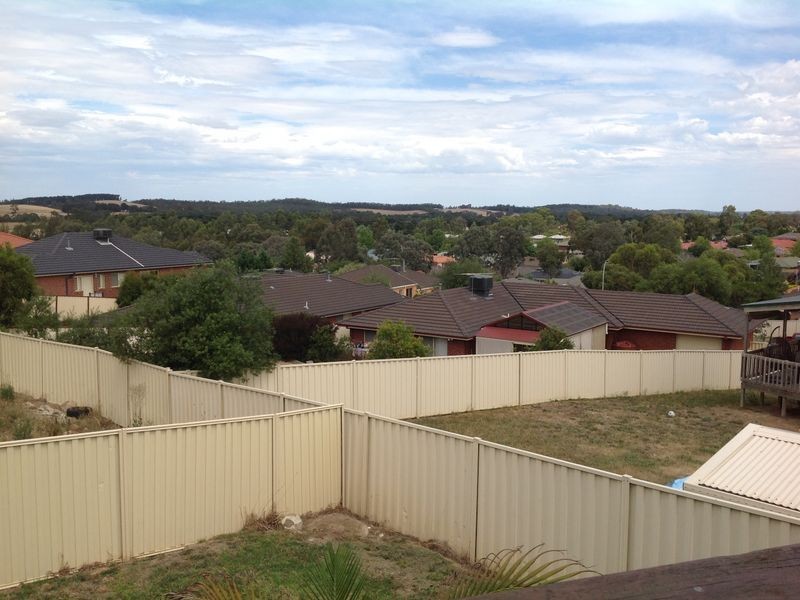 4 Bowerbird Place, Whittlesea VIC 3757