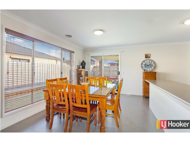 51 Watergum Way, Wallan VIC 3756