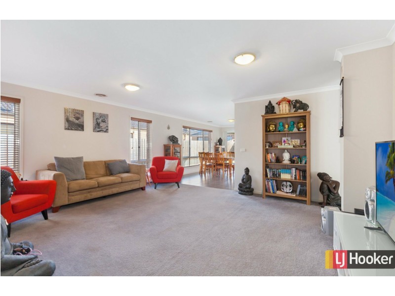 51 Watergum Way, Wallan VIC 3756