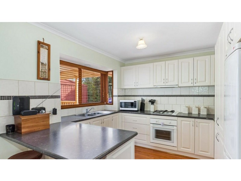 2 Cleve Court, Wallan VIC 3756