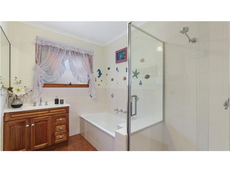 2 Cleve Court, Wallan VIC 3756