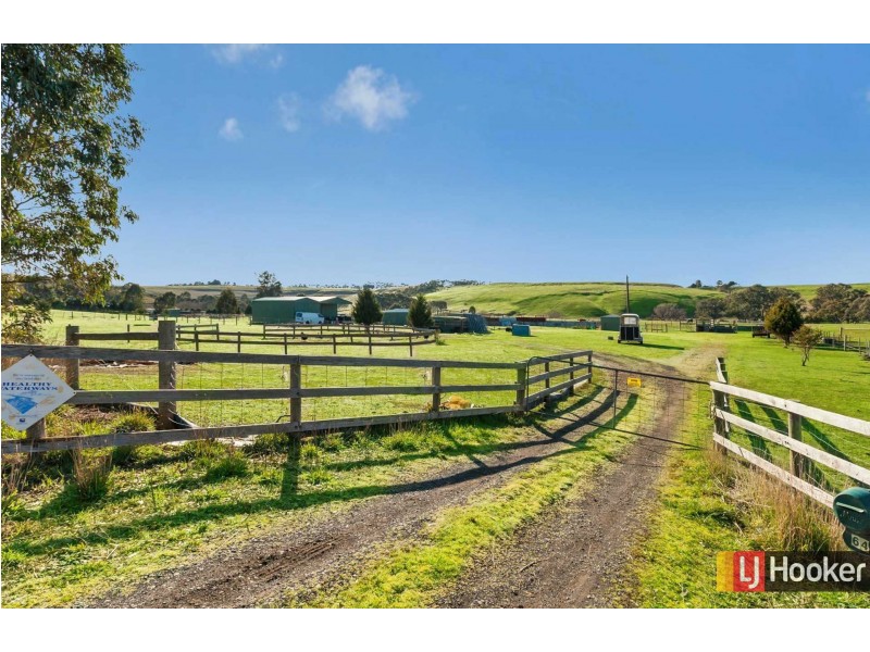 64 Darraweit Valley Road, Darraweit Guim VIC 3756