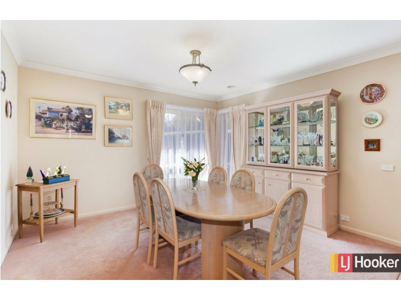 87 Valley Drive, Hidden Valley VIC 3756