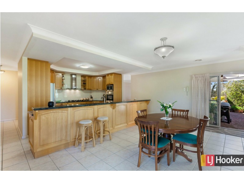 87 Valley Drive, Hidden Valley VIC 3756