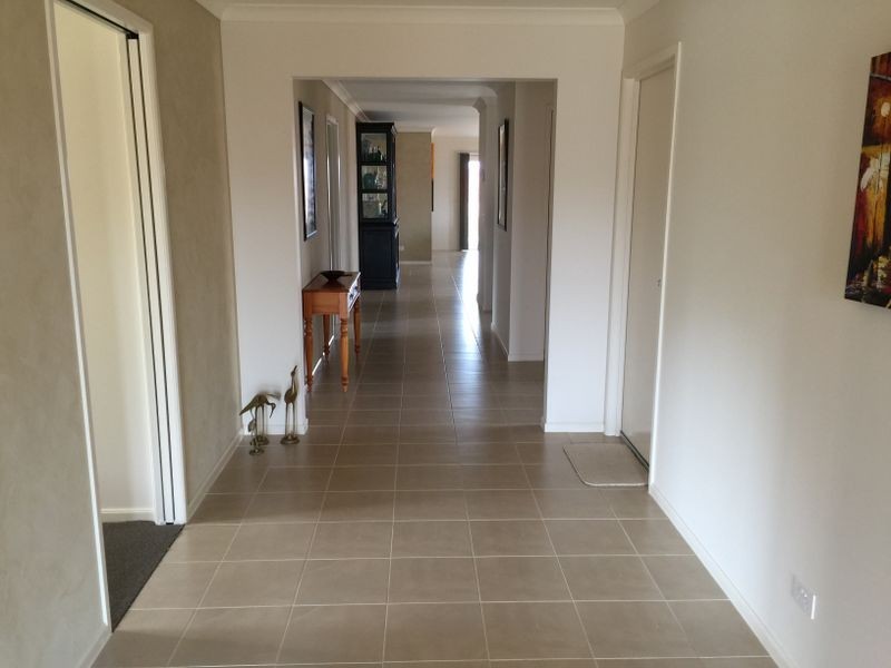 97 Valley Drive, Hidden Valley VIC 3756