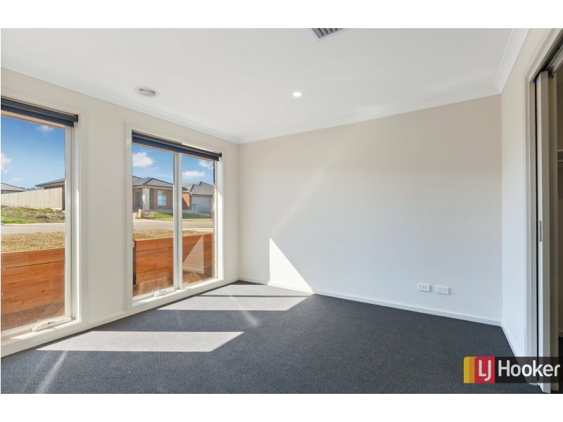 50 Boronia Avenue, Wallan VIC 3756