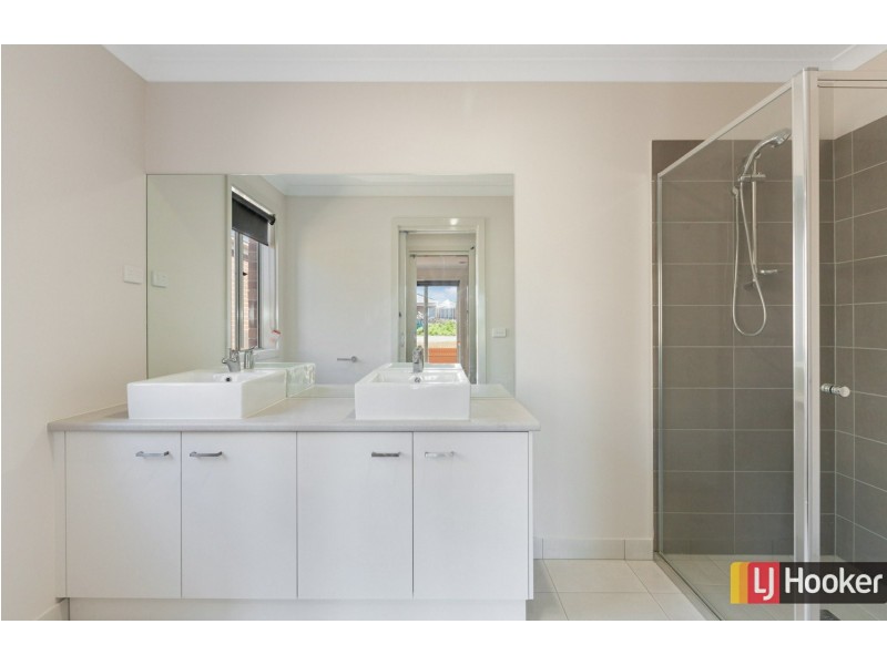 50 Boronia Avenue, Wallan VIC 3756