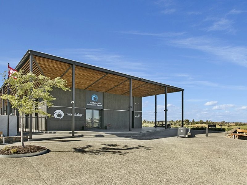 22 Mandalay Circuit, Beveridge VIC 3753